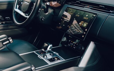 Land Rover Range Rover IV рестайлинг, 2022 год, 29 990 000 рублей, 19 фотография