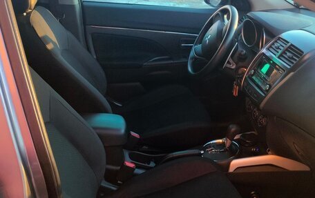 Mitsubishi ASX I рестайлинг, 2013 год, 1 000 000 рублей, 11 фотография