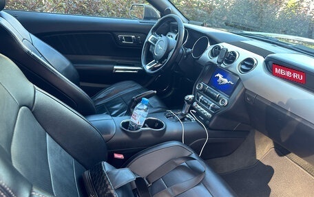 Ford Mustang VI рестайлинг, 2016 год, 2 100 000 рублей, 9 фотография