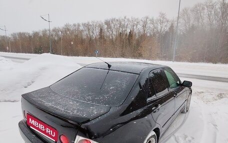 Lexus IS II рестайлинг 2, 2003 год, 1 050 000 рублей, 9 фотография