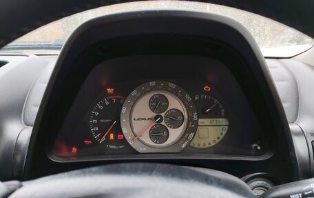 Lexus IS II рестайлинг 2, 2003 год, 1 050 000 рублей, 16 фотография