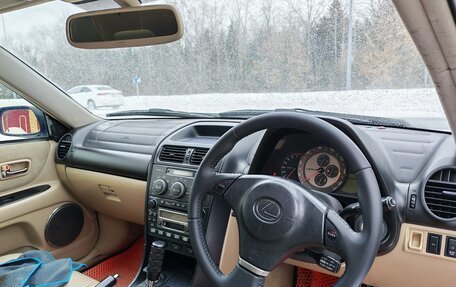 Lexus IS II рестайлинг 2, 2003 год, 1 050 000 рублей, 14 фотография