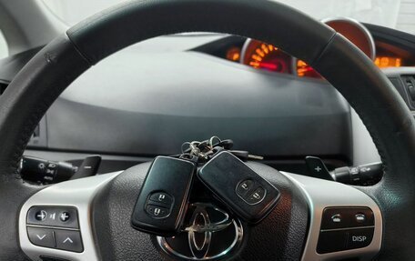 Toyota Verso I, 2012 год, 1 100 000 рублей, 16 фотография