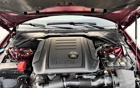 Jaguar XE I рестайлинг, 2016 год, 1 680 000 рублей, 18 фотография