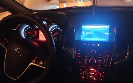 Opel Astra J, 2011 год, 490 000 рублей, 8 фотография