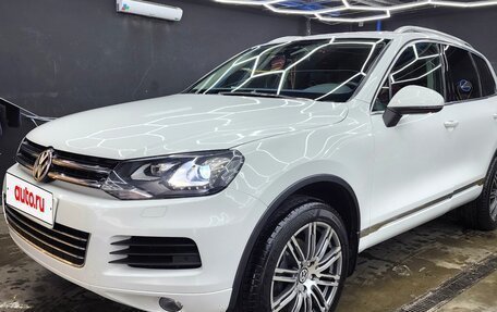 Volkswagen Touareg III, 2013 год, 2 000 000 рублей, 2 фотография