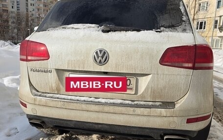 Volkswagen Touareg III, 2013 год, 2 000 000 рублей, 14 фотография