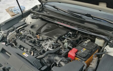 Toyota Camry, 2018 год, 2 800 000 рублей, 6 фотография