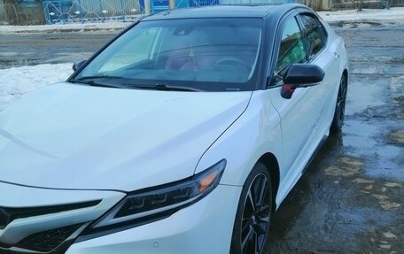 Toyota Camry, 2018 год, 2 800 000 рублей, 10 фотография