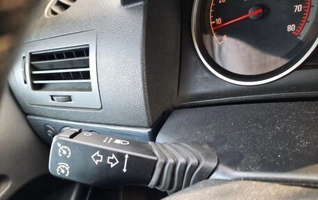 Opel Astra H, 2005 год, 570 000 рублей, 31 фотография