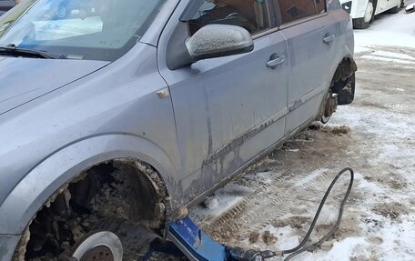 Opel Astra H, 2005 год, 570 000 рублей, 30 фотография