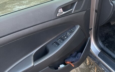 Hyundai Tucson III, 2016 год, 2 100 000 рублей, 2 фотография