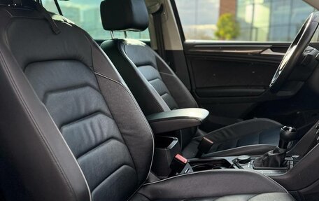 Volkswagen Tiguan II, 2020 год, 3 899 000 рублей, 10 фотография