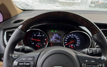 KIA Carnival III, 2019 год, 3 000 000 рублей, 13 фотография