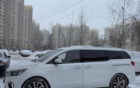 KIA Carnival III, 2019 год, 3 000 000 рублей, 15 фотография