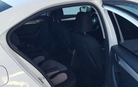 Skoda Octavia, 2013 год, 1 235 000 рублей, 10 фотография