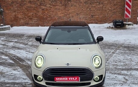 MINI Clubman, 2019 год, 2 260 000 рублей, 9 фотография