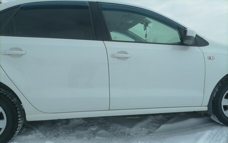 Volkswagen Polo VI (EU Market), 2012 год, 750 000 рублей, 3 фотография