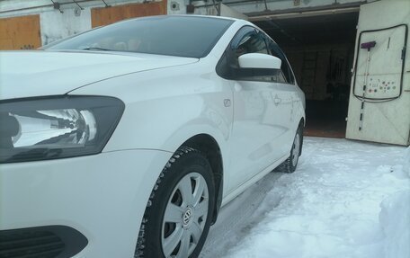 Volkswagen Polo VI (EU Market), 2012 год, 750 000 рублей, 4 фотография