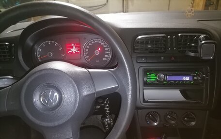 Volkswagen Polo VI (EU Market), 2012 год, 750 000 рублей, 10 фотография