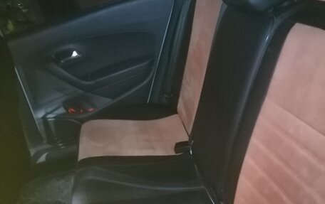 Volkswagen Polo VI (EU Market), 2012 год, 750 000 рублей, 14 фотография