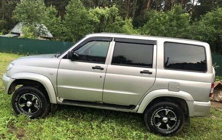 ЛуАЗ Patriot, 2013 год, 560 000 рублей, 3 фотография