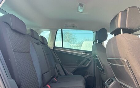 Volkswagen Tiguan II, 2020 год, 2 599 000 рублей, 9 фотография