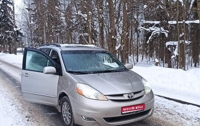 Toyota Sienna II рестайлинг, 2007 год, 1 400 000 рублей, 1 фотография