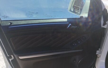 Mercedes-Benz GL-Класс, 2012 год, 2 300 000 рублей, 9 фотография