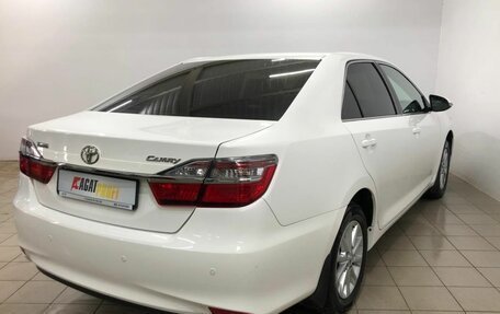 Toyota Camry, 2016 год, 1 730 000 рублей, 3 фотография