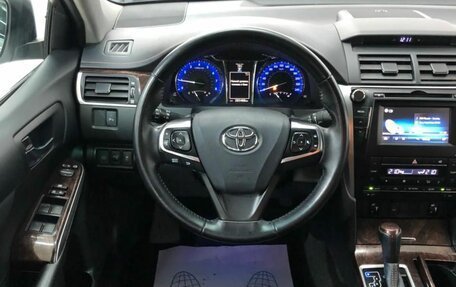 Toyota Camry, 2016 год, 1 730 000 рублей, 8 фотография