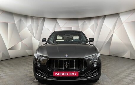 Maserati Levante I, 2018 год, 3 790 000 рублей, 7 фотография