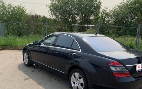 Mercedes-Benz S-Класс, 2006 год, 1 360 000 рублей, 1 фотография