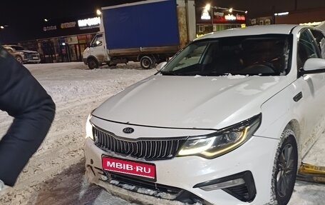KIA Optima IV, 2018 год, 850 000 рублей, 1 фотография