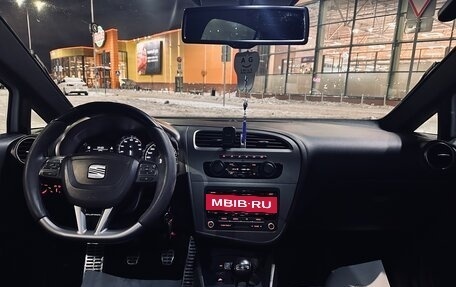 SEAT Leon Cupra II рестайлинг, 2011 год, 1 500 000 рублей, 21 фотография