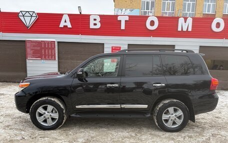 Toyota Land Cruiser 200, 2015 год, 3 990 000 рублей, 4 фотография