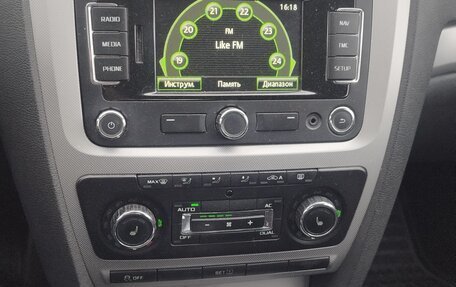 Skoda Octavia, 2012 год, 665 000 рублей, 2 фотография