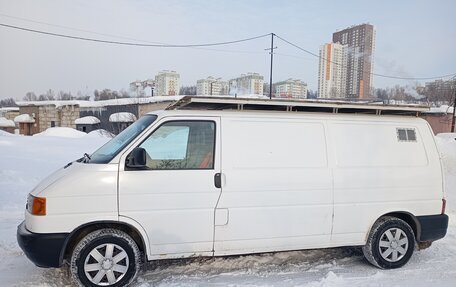 Volkswagen Transporter T4, 2001 год, 850 000 рублей, 4 фотография