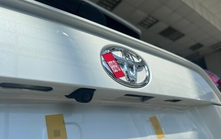 Toyota RAV4, 2025 год, 3 899 000 рублей, 8 фотография