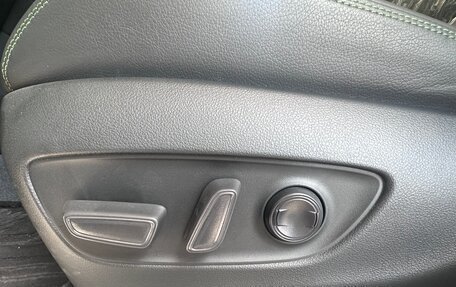 Toyota RAV4, 2025 год, 3 899 000 рублей, 13 фотография