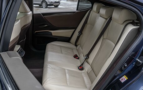 Lexus ES VII, 2018 год, 2 940 000 рублей, 9 фотография