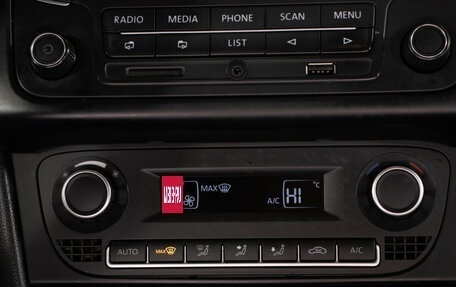 Volkswagen Polo VI (EU Market), 2014 год, 895 000 рублей, 21 фотография