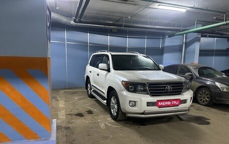 Toyota Land Cruiser 200, 2014 год, 4 450 000 рублей, 6 фотография