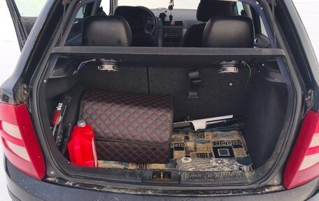 Skoda Fabia I, 2001 год, 300 000 рублей, 3 фотография