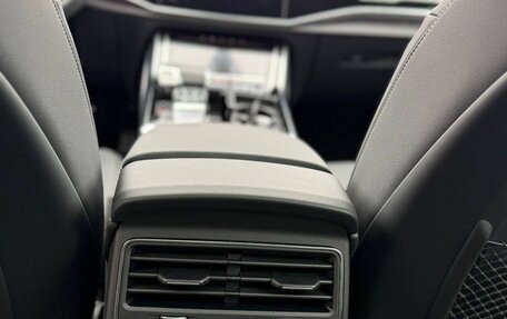 Audi Q7, 2025 год, 10 800 000 рублей, 17 фотография