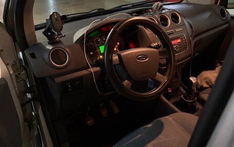 Ford Tourneo Connect I, 2011 год, 650 000 рублей, 14 фотография