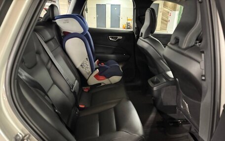 Volvo XC60 II, 2019 год, 4 200 000 рублей, 11 фотография