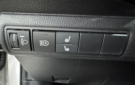 Toyota Corolla, 2022 год, 1 350 001 рублей, 12 фотография