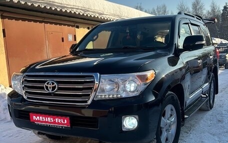 Toyota Land Cruiser 200, 2012 год, 2 650 000 рублей, 1 фотография