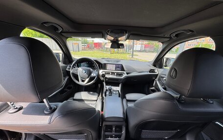 BMW 3 серия, 2019 год, 3 500 000 рублей, 9 фотография